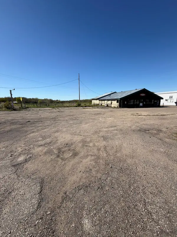 17375 Lake BLVD, Shafer, MN 55074