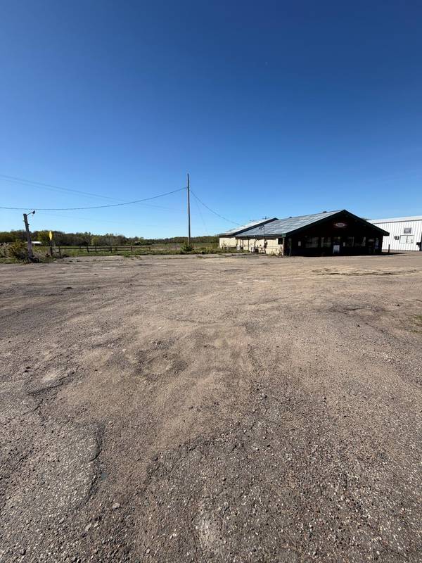 17375 Lake BLVD, Shafer, MN 55074