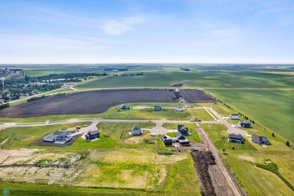 735 4TH AVE N, Casselton, ND 58012