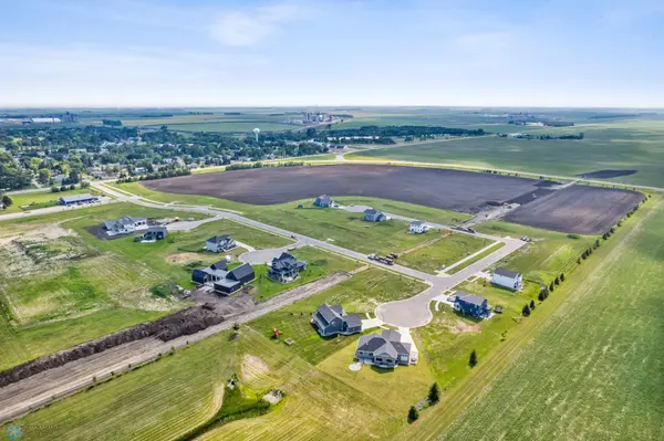 784 5TH AVE N, Casselton, ND 58012