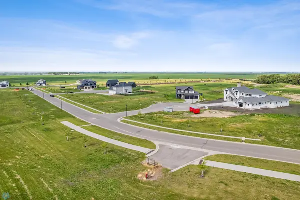 772 5TH AVE N, Casselton, ND 58012