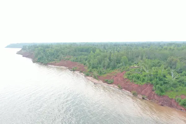 Lot 1 E Camp Amnicon RD, Superior, WI 54874
