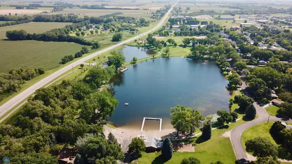 209 19 Street CIR NE, Barnesville, MN 56514