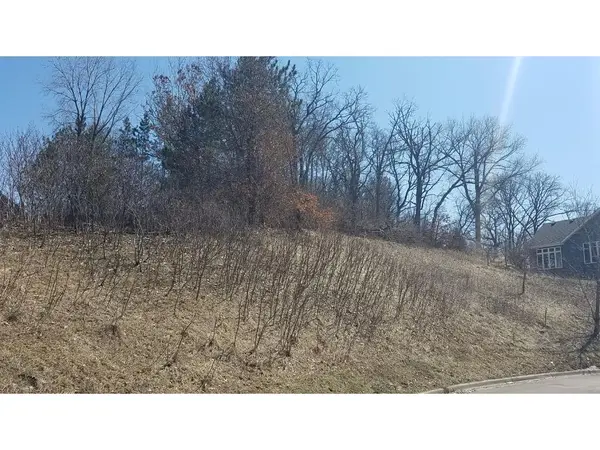 13868 Glendale CT, Apple Valley, MN 55124