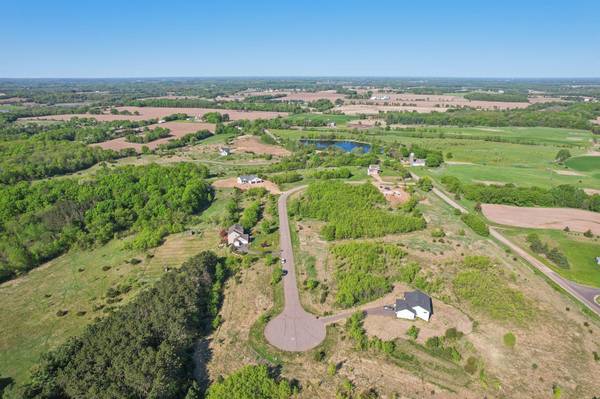 Lot 6 Block 5 Silo CT, Shafer, MN 55074