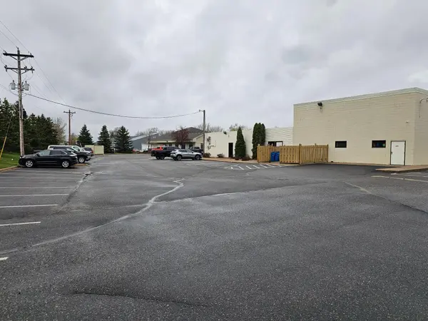 538 Main ST S, Cambridge, MN 55008