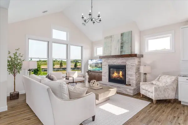 2477 Sharon Lane, Hudson, WI 54016