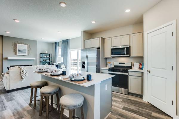 17240 Durham DR, Lakeville, MN 55044