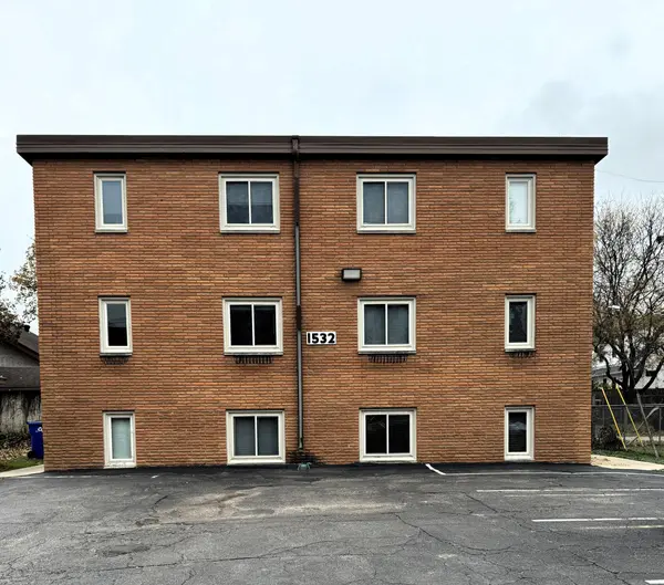 1532 Randolph AVE, Saint Paul, MN 55105