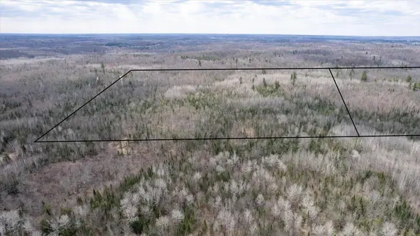 5600 E Otto RD, South Range, WI 54874