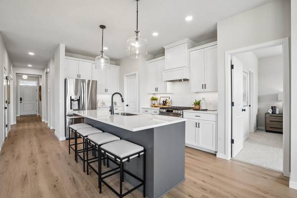 11549 202nd ST W, Lakeville, MN 55044