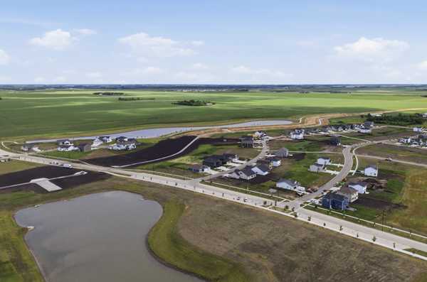 8370 62nd ST S, Horace, ND 58047