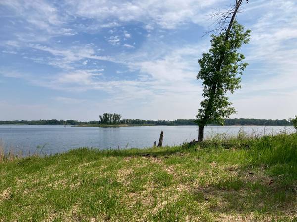000 200th Street, Lake Park, MN 56554