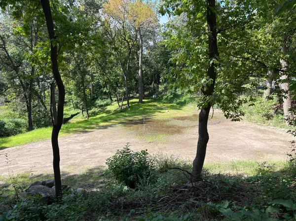 13420 Nicollet LN, Burnsville, MN 55337