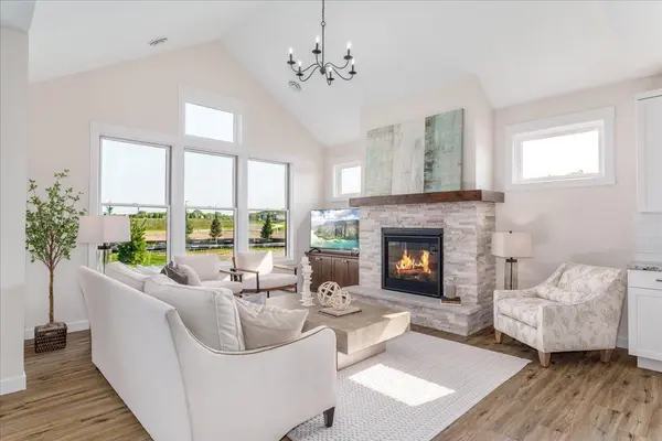 2356 Sydney Lane, Hudson, WI 54016