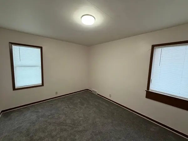1319 Kandiyohi AVE SW, Willmar, MN 56201