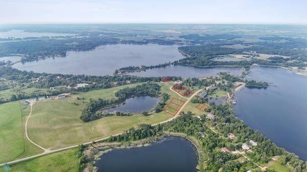 14355 Grandview LN, Lake Park, MN 56554