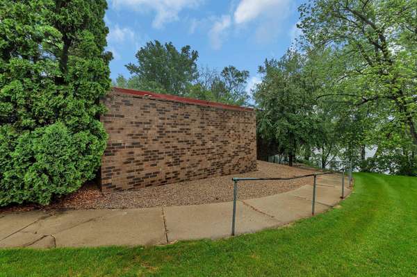 10 Riverside AVE S, Sartell, MN 56377