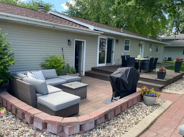 112 Orchard CIR, Montevideo, MN 56265