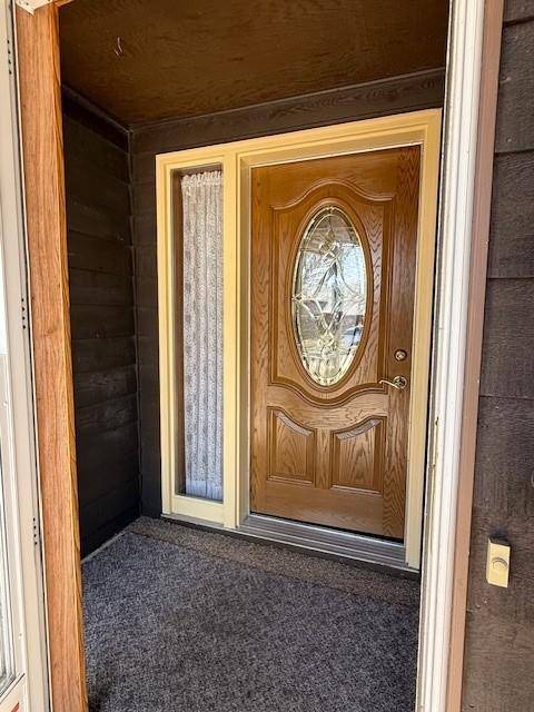324 7th ST, Windom, MN 56101