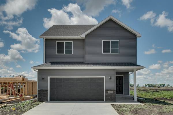 6847 Belding DR S, Fargo, ND 58104