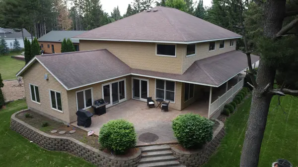 300 Sugarloaf Pkwy, Zumbrota, MN 55992