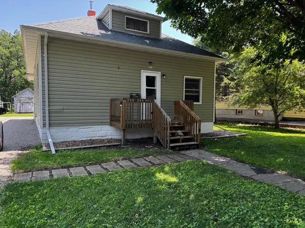 226 N Central AVE, Truman, MN 56088