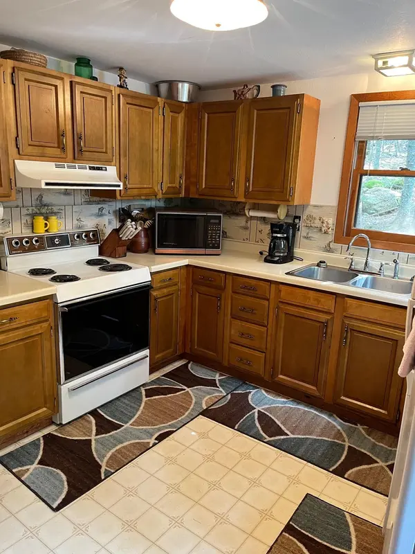 2485 Keyes IS, International Falls, MN 56649