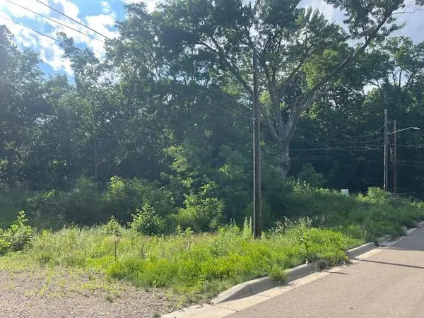 308 4th ST S, Stillwater, MN 55082