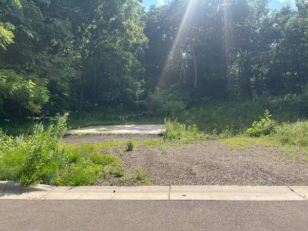 308 4th ST S, Stillwater, MN 55082