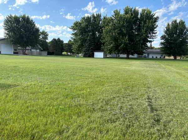 1039 Montana AVE, Benson, MN 56215