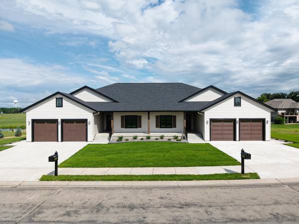 2330 9th ST W, Albert Lea, MN 56007