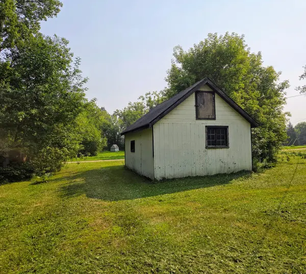 10587 Town Road 34, Mizpah, MN 56660