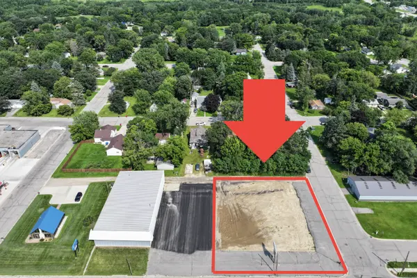 206 N Nokomis ST, Alexandria, MN 56308