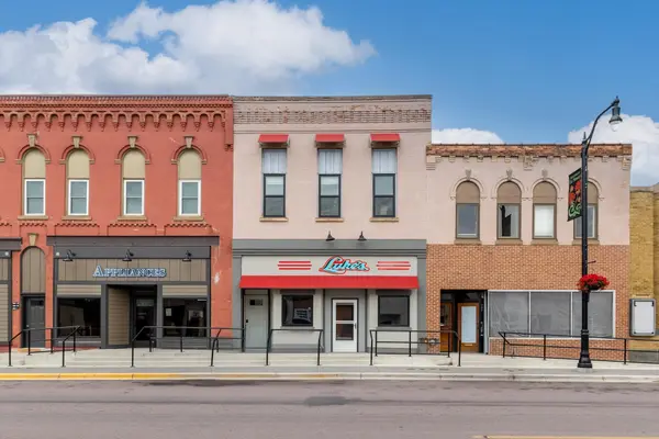 205 S Main ST, Le Sueur, MN 56058