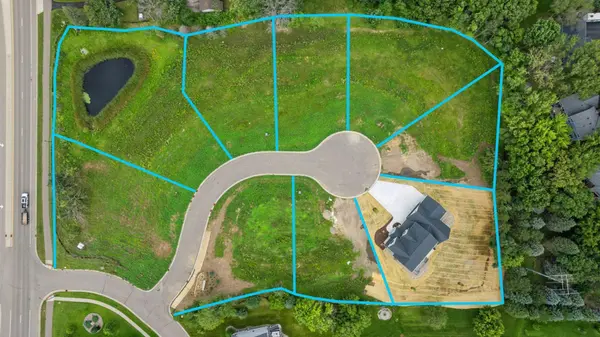 18743 Jarosite CT, Lakeville, MN 55044