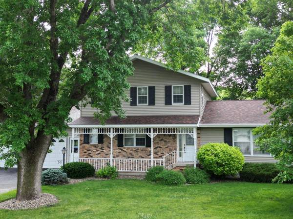 301 Birch ST, Lucan, MN 56255