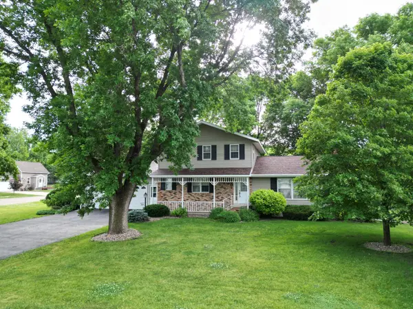 301 Birch ST, Lucan, MN 56255