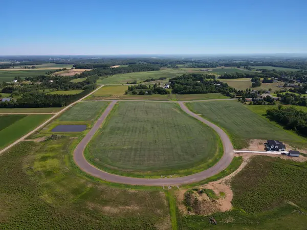 290 East Crest LOOP, Saint Stephen, MN 56375