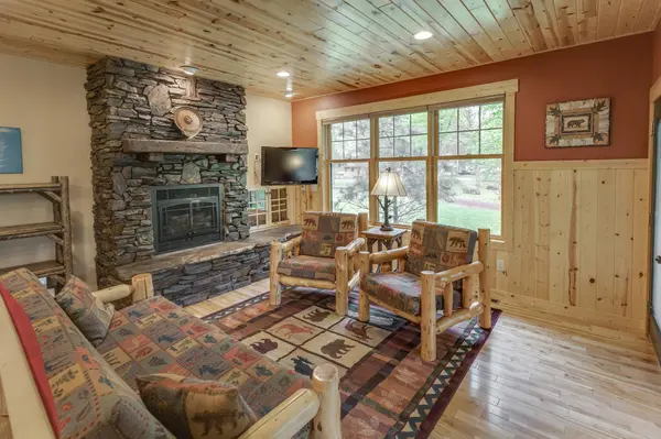 35288 Vacation Dr #26, Pequot Lakes, MN 56472