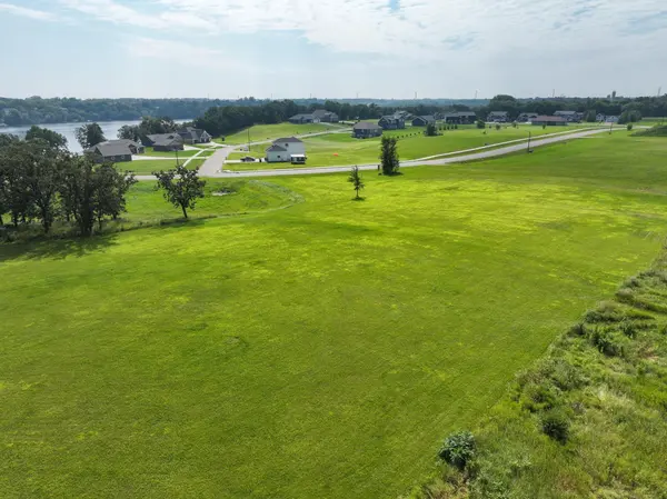 4516 Snowbird LN SE, Alexandria, MN 56308