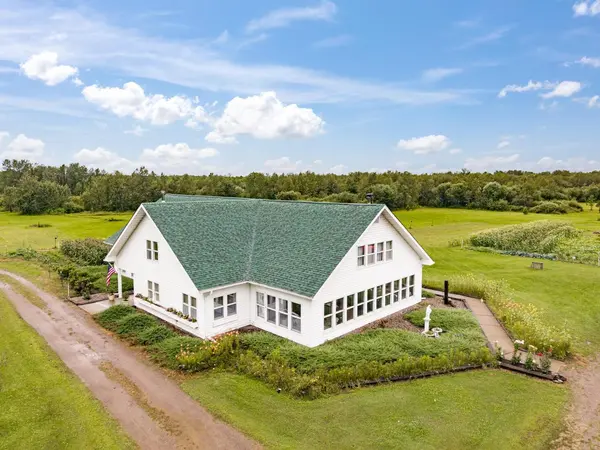 3723 Birchwood RD, Kettle River, MN 55757