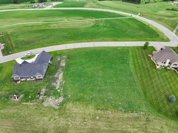 25323 Lucken DR, Hancock, MN 56244