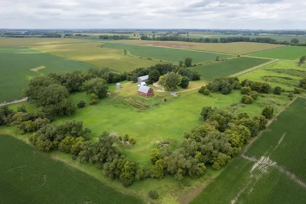 1153 360th ST, Taunton, MN 56291
