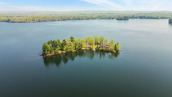 1 Knapp Island, Birchwood, WI 54817