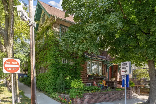 1222 Douglas AVE, Minneapolis, MN 55403