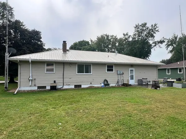 537 E Ronning AVE, Appleton, MN 56208