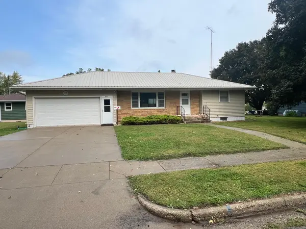 537 E Ronning AVE, Appleton, MN 56208