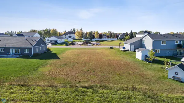 2326 Nature LN, Hawley, MN 56549