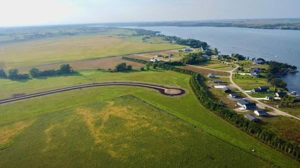 Lot 8 Oak Creek CIR, Big Stone City, SD 57216